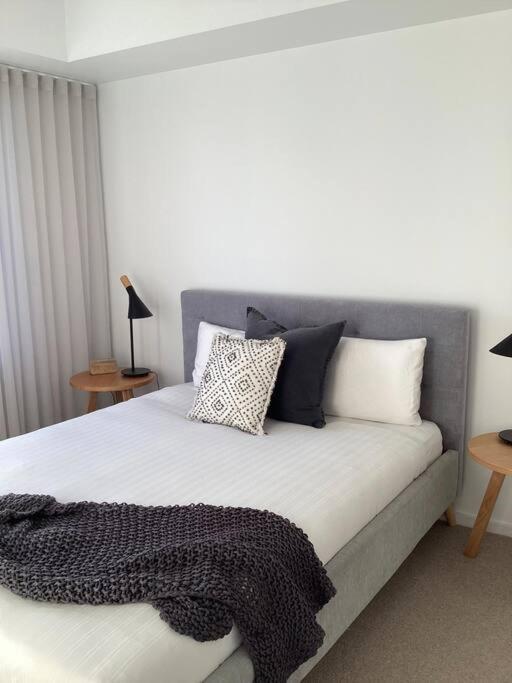 In The Heart Of Port Melbourne Apartment ภายนอก รูปภาพ